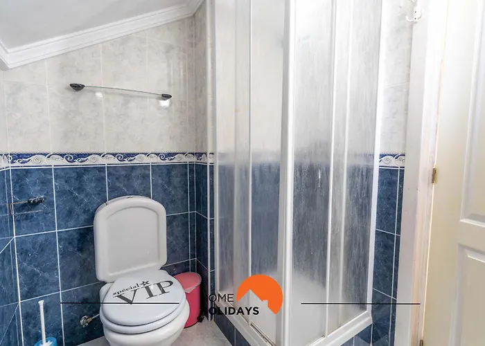 #039 Family Private Pool Ac *