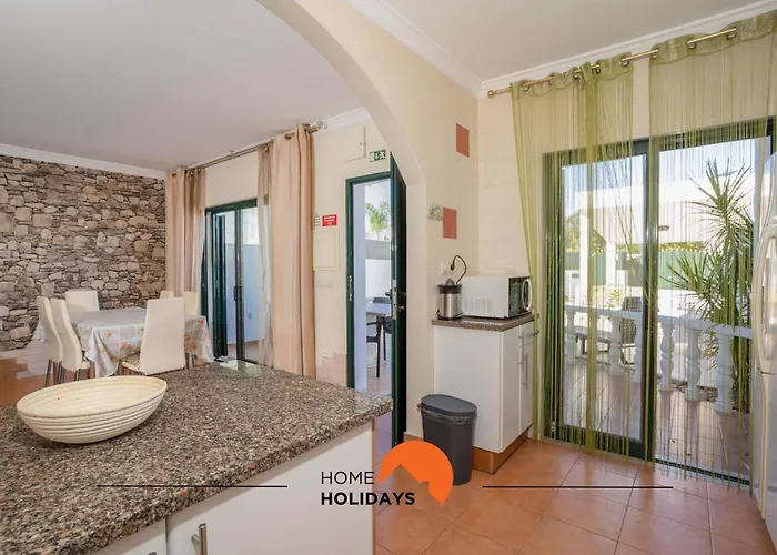 #039 Family Private Pool Ac Holiday home
